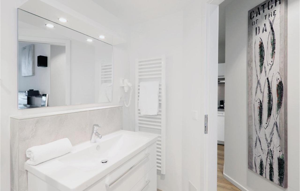1 Bedroom Stunning Apartment In Luebeck Travemuende Dış mekan fotoğraf